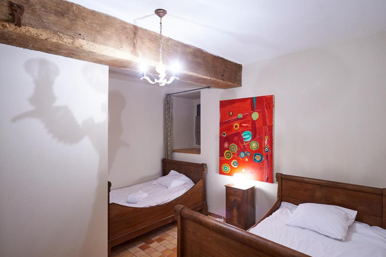 Gite La Terrasse - Manoir Le Plessix Madeuc Corseul Zewnętrze zdjęcie