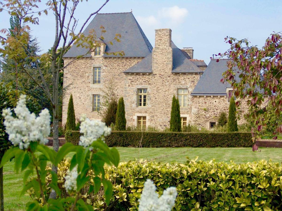 Gite La Terrasse - Manoir Le Plessix Madeuc Corseul Zewnętrze zdjęcie